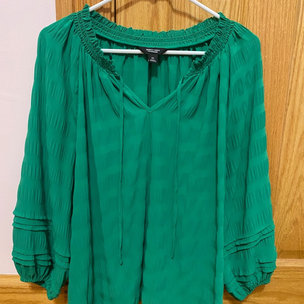 Green 3/4 dress top